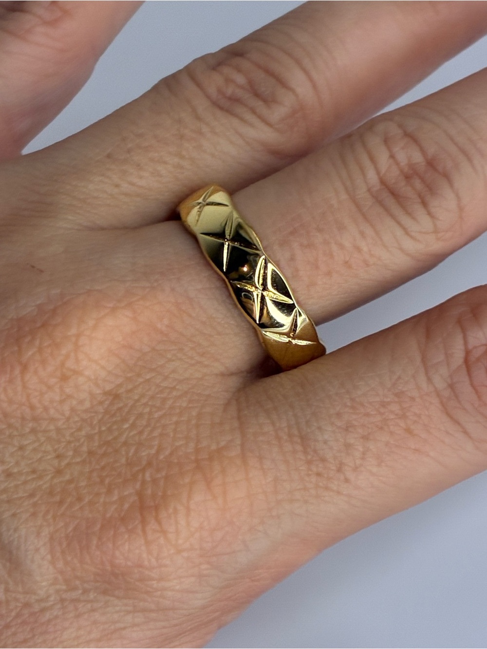 Vintage Gold Patterned Band Ring